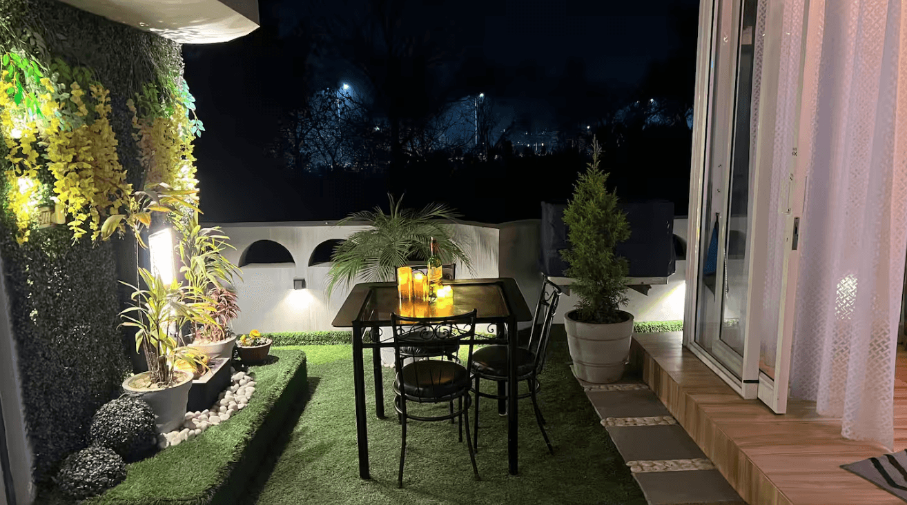 The Leafy Rooftop 5