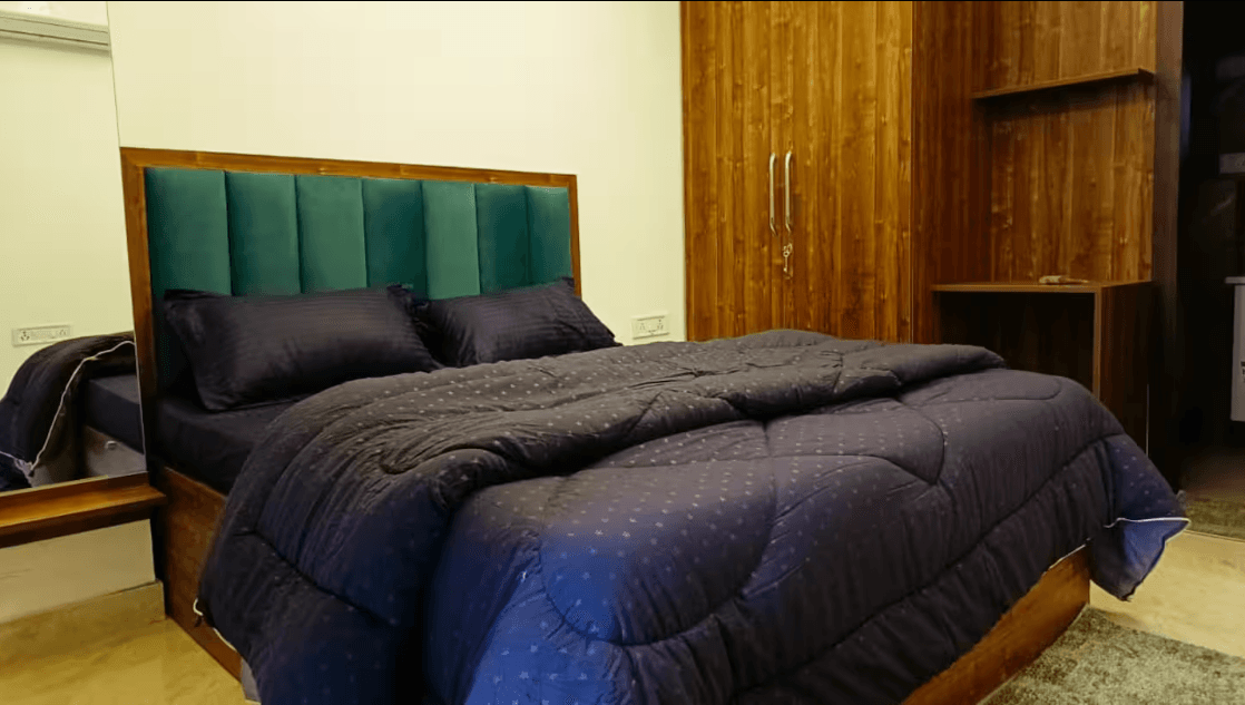 Sky-High Cozy 1BHK 3