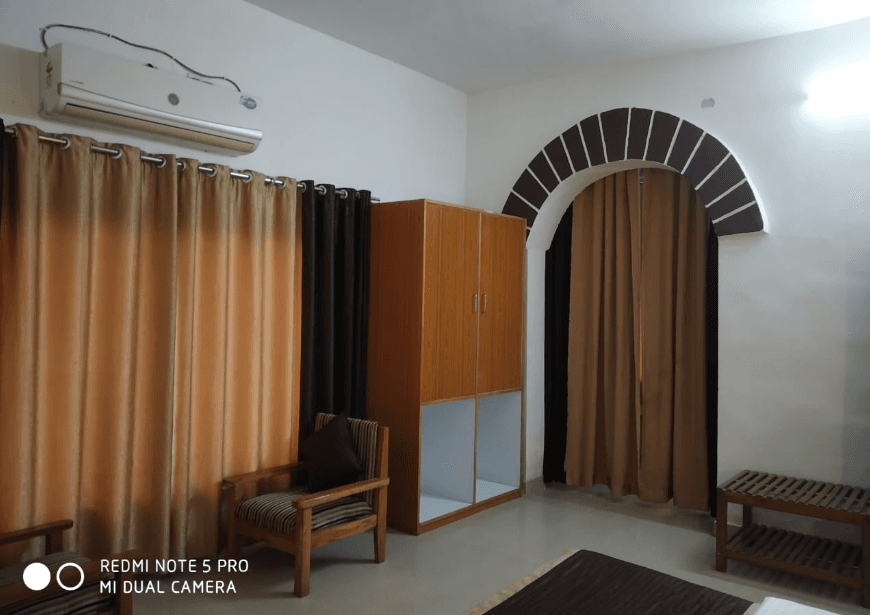 Delux cottage in Kanha main