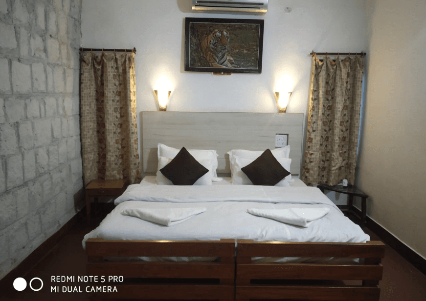 Delux cottage in Kanha 4
