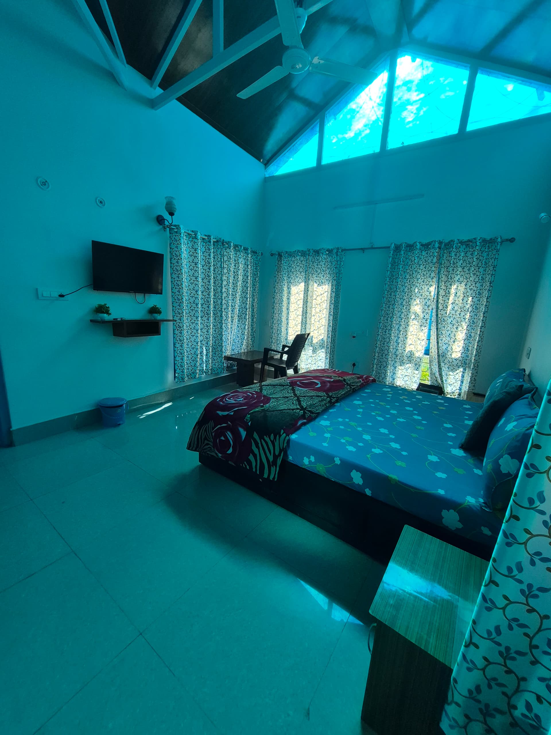 Corbett Riverside Homesta 2