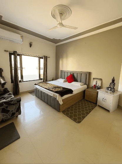 DnD- 2BHK Floor 4