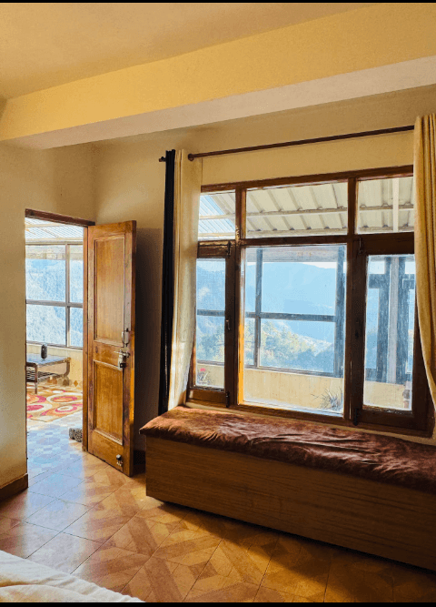 3 Room Set by Dev Vatika - Home in Shimla 4